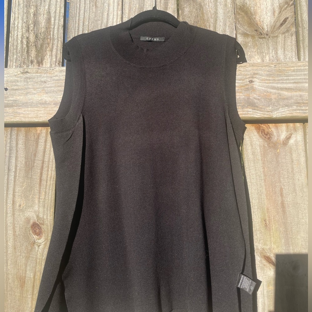 Cyrus Black Knit Sweater Split Side Top Size M